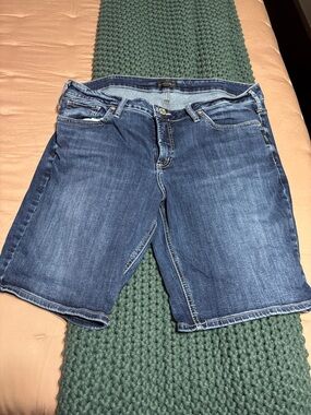 Silver Jeans Co. Suki Bermuda